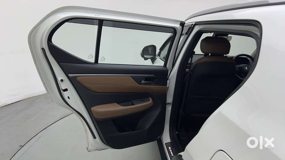 Honda Elevate Zx Cvt, 2023, Petrol