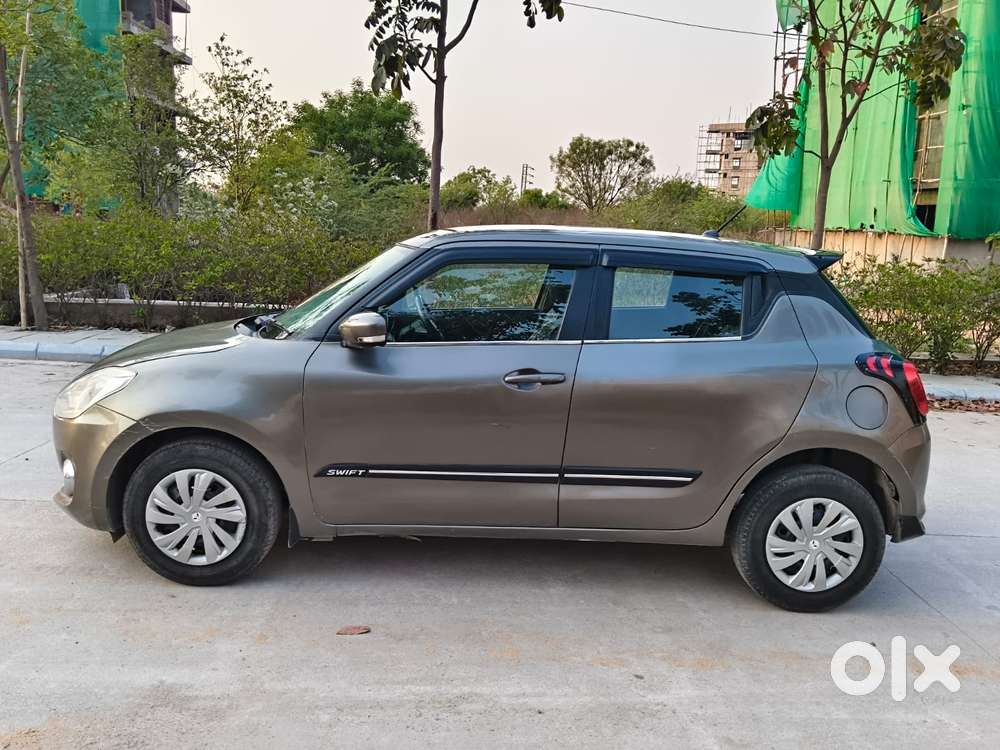 Maruti Suzuki Swift Vxi 1.2 Abs Bs-iv, 2018, Petrol