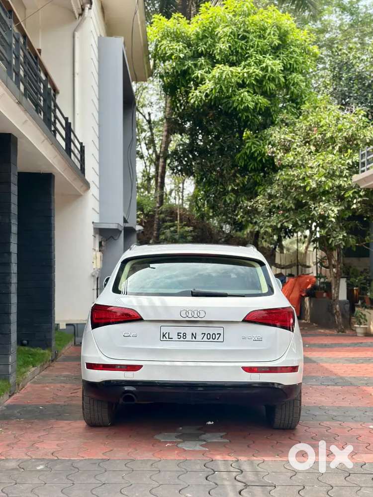 Audi Q5 2014 Original Kerala Diesel Well Maintained