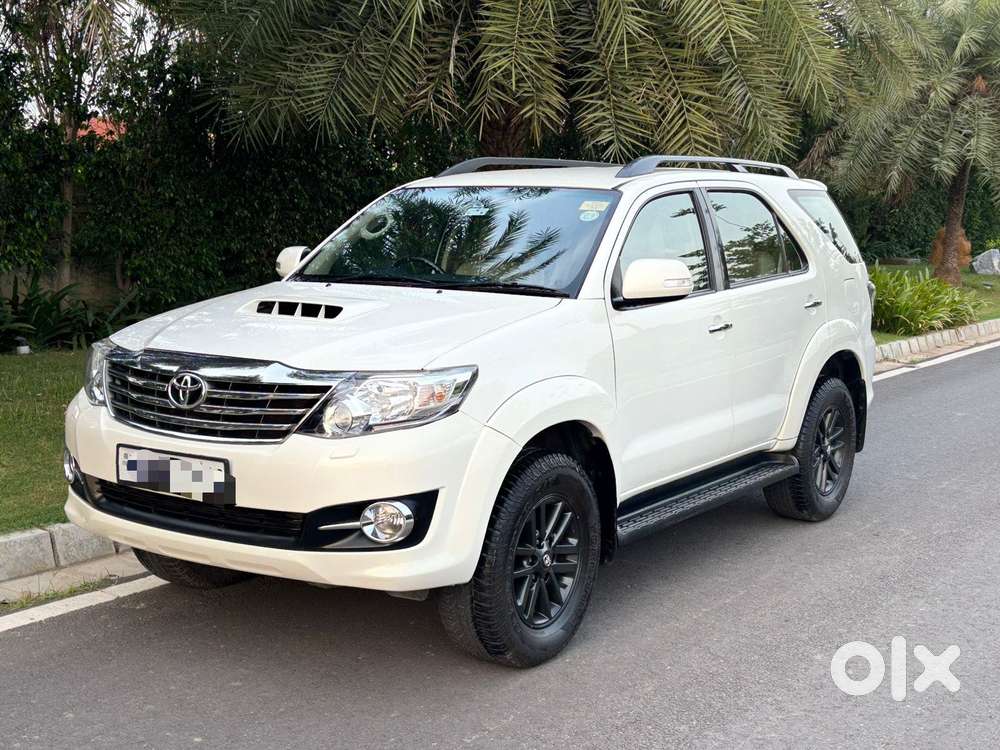 Toyota Fortuner 4x2 4 Speed At, 2015, Diesel
