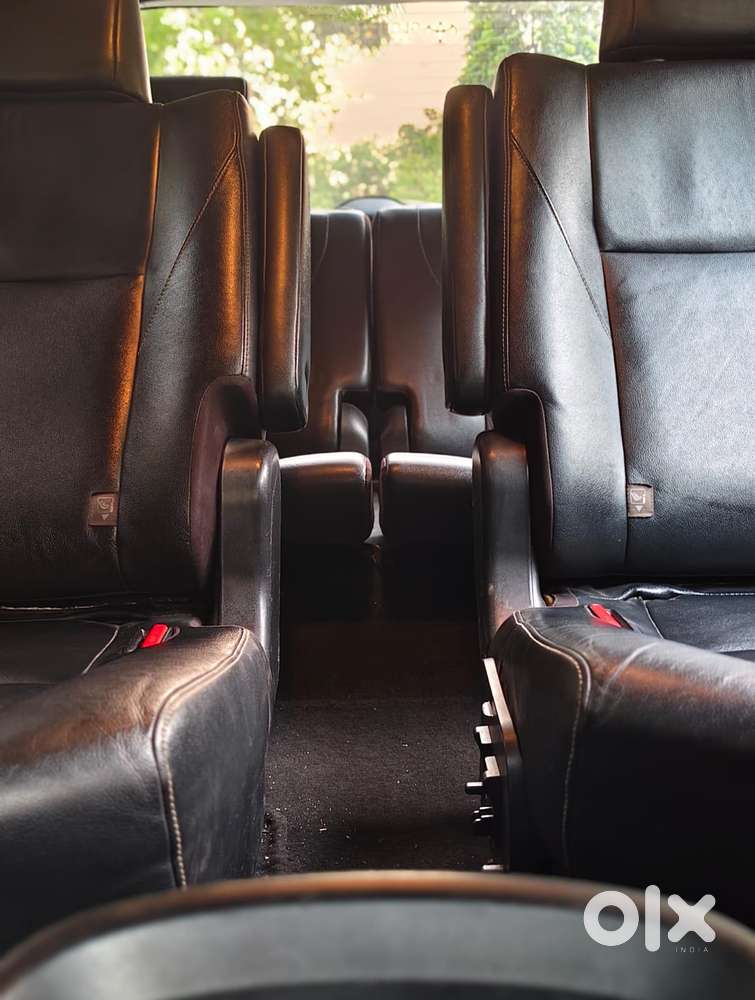 Toyota Innova Crysta 2.4 Z 7 Str, 2016, Diesel