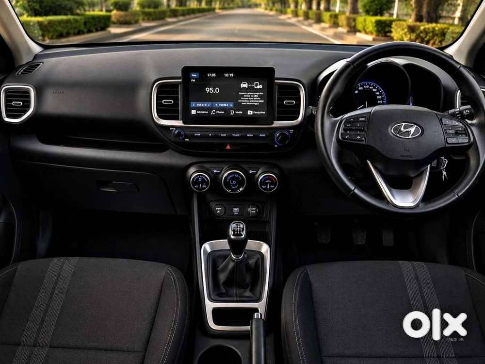 Hyundai Venue 1.5 Crdi Sx (o) Executive, 2021, Diesel