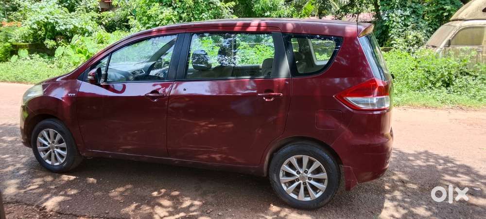 Maruti Suzuki Ertiga Zxi Shvs, 2015, Petrol