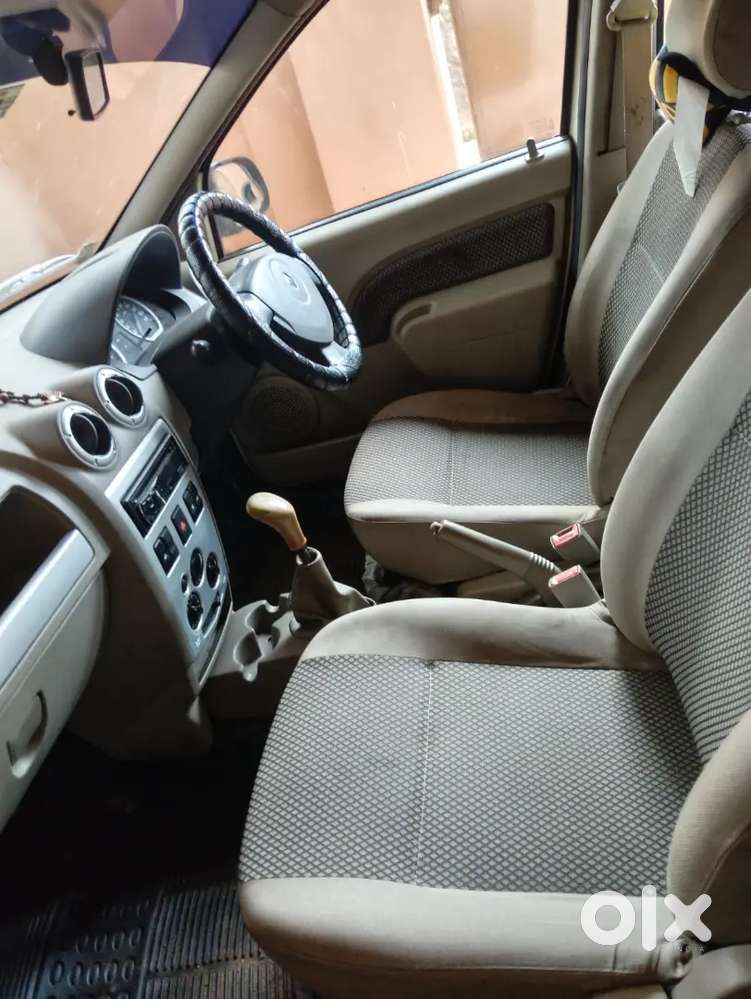 Mahindra Logan 2010 Model