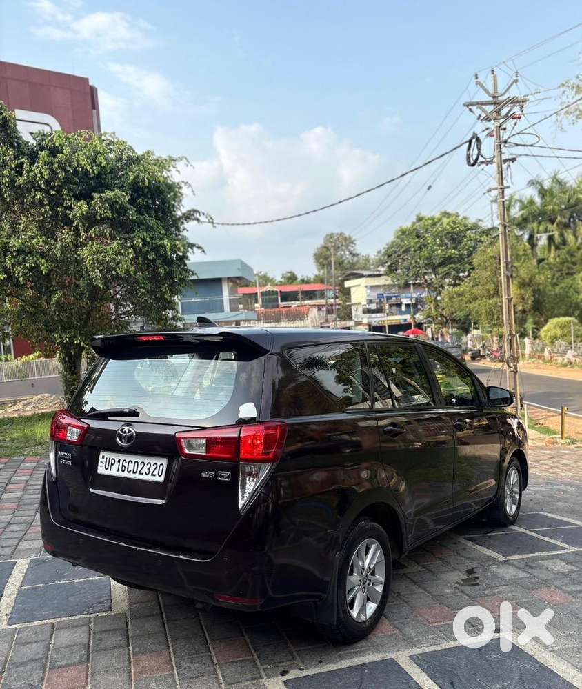 Toyota Innova Crysta 2019