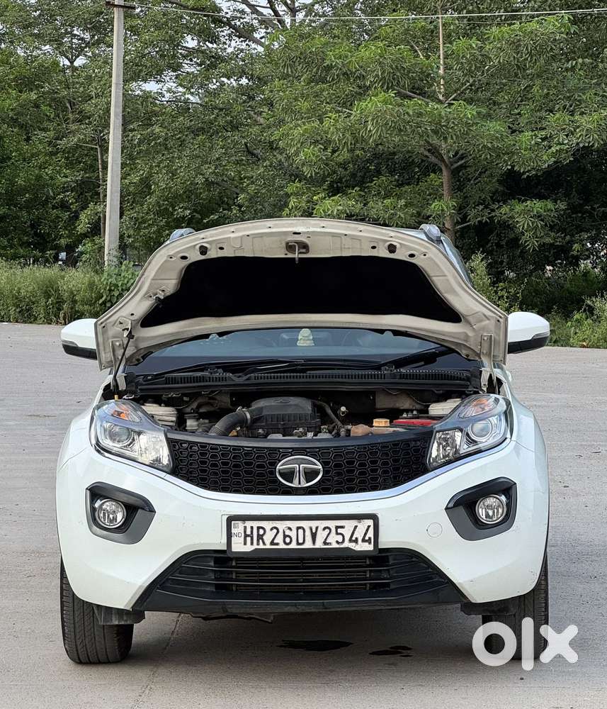 Tata Nexon 1.2 Revotron Xz Plus Dual Tone, 2019, Petrol