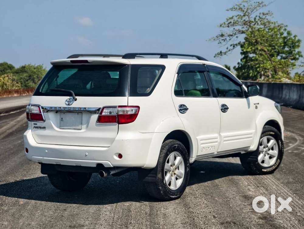 Toyota Fortuner 2011-2016 4x4 Mt, 2011, Diesel