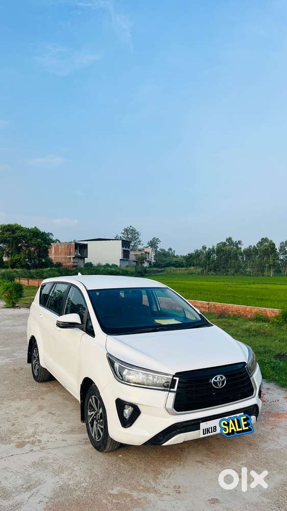 Toyota Innova Crysta 2.4 G Mt, 2022, Diesel