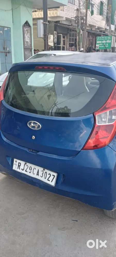 Hyundai Eon 2013 Lpg 10000 Km Driven
