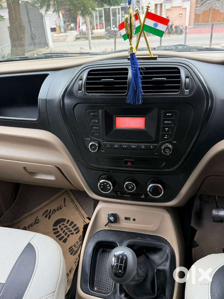 Mahindra Tuv 300 T6, 2017, Diesel