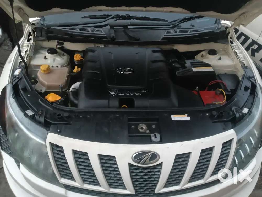 Mahindra Xuv500 2015 Diesel 80195 Km Driven