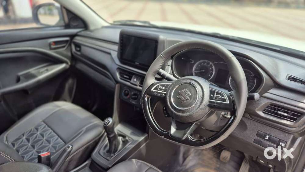 Maruti Suzuki Brezza 1.5 Lxi Smart Hybrid, 2023, Petrol