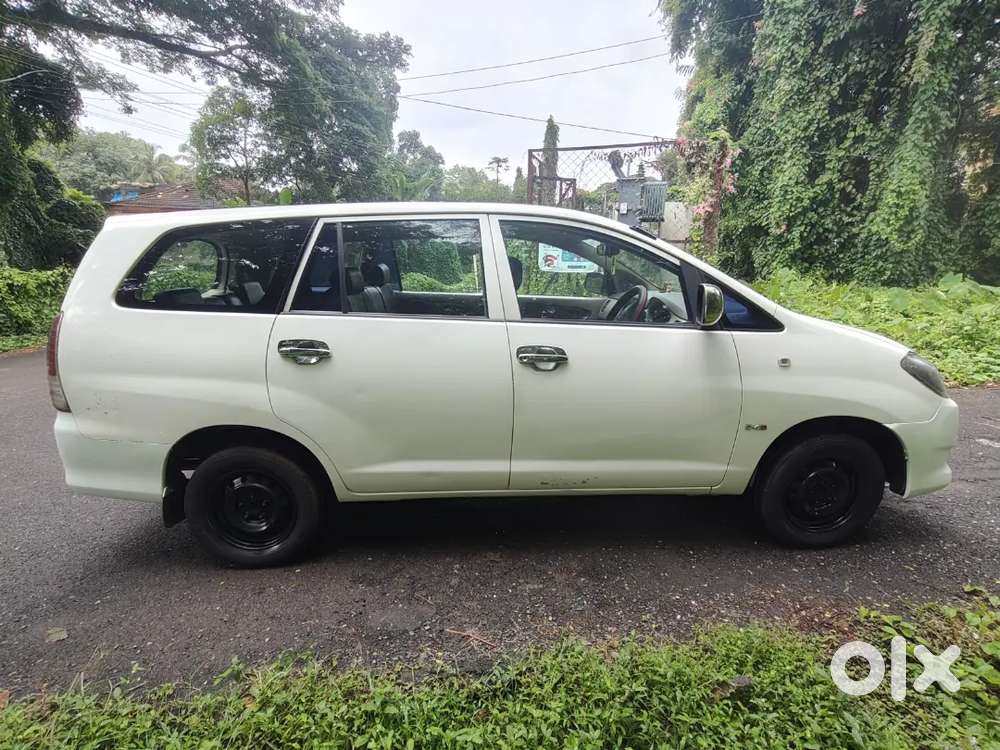 Toyota Innova Diesel 2010