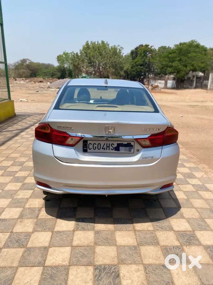 Honda City Hybrid Ehev 2015