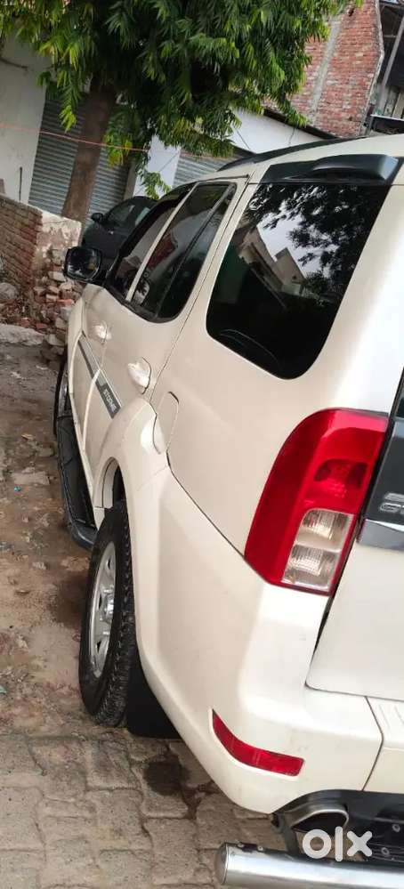 Tata Safari Storme Diesel 2017