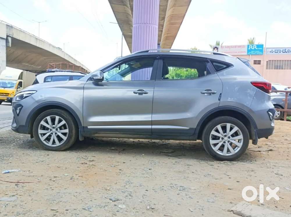 MG ASTOR 1.5 Super, 2022, Petrol