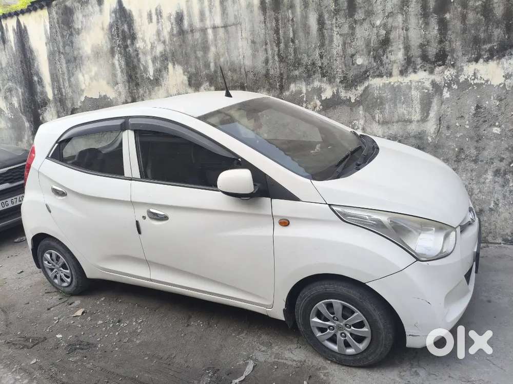 Hyundai Eon Era 2012 Petrol