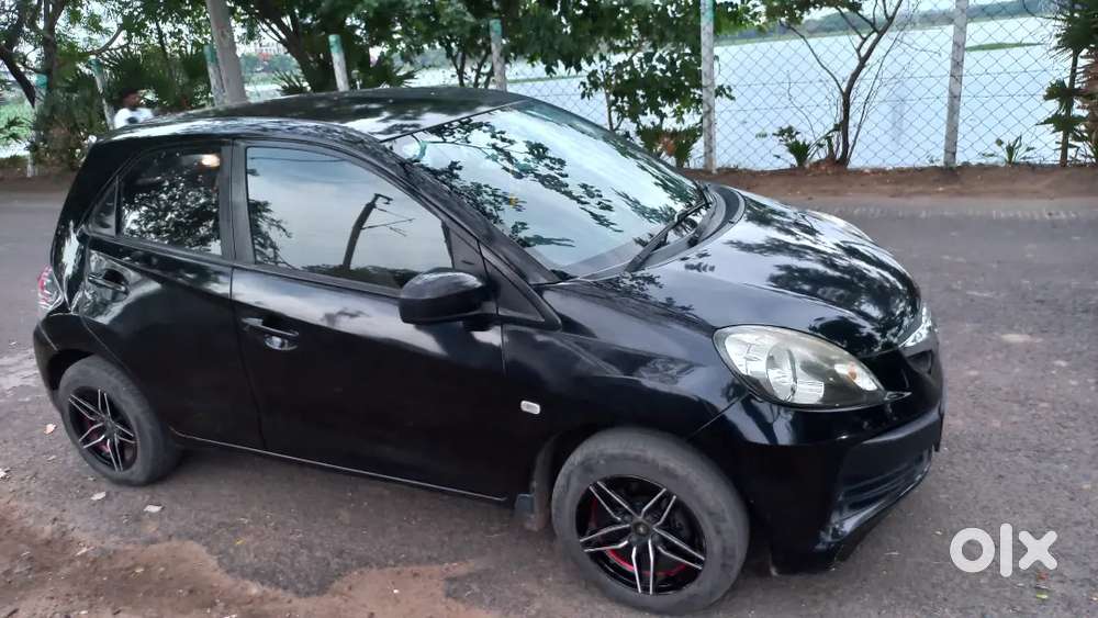 Honda Brio Petrol Mt 2013 - Perfect Condition