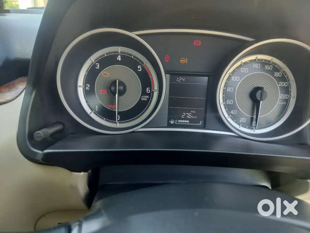 Maruti Suzuki Dzire 2018 Diesel 91237 Km Driven...new Tyre