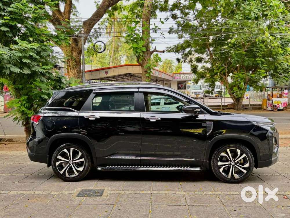 Mg Hector Plus Savvy Pro 1.5 Turbo Petrol Cvt 7 Str, 2023, Petrol