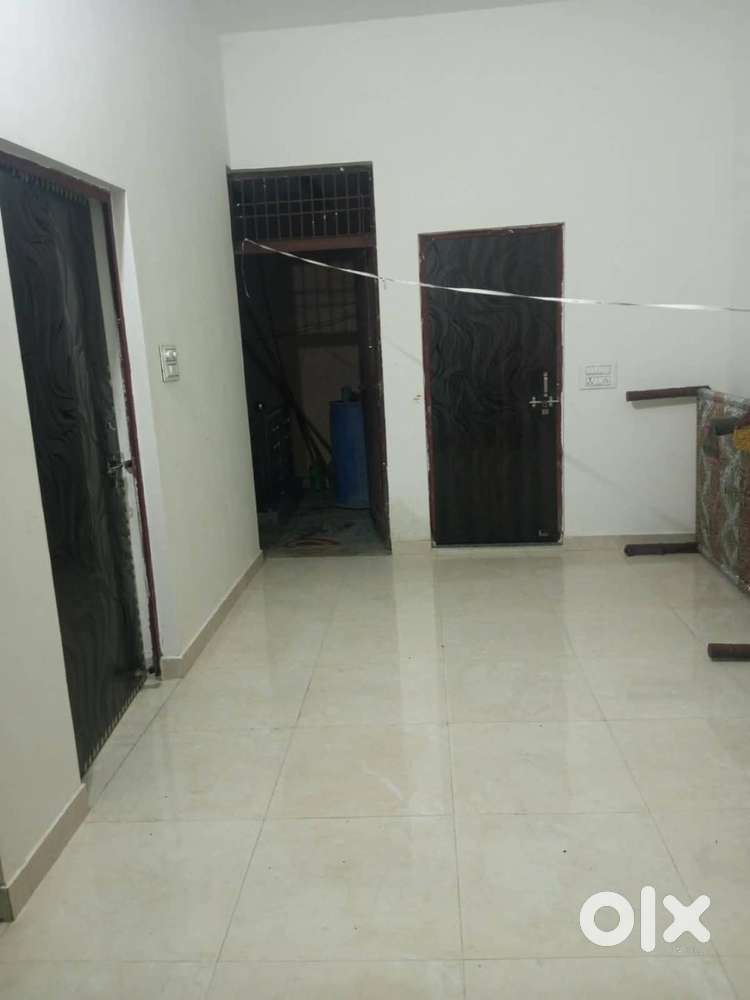 Single and double Room For Rent