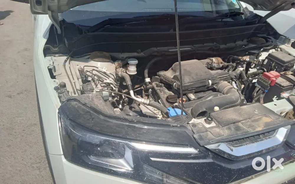Maruti Brezza Lxi 2025