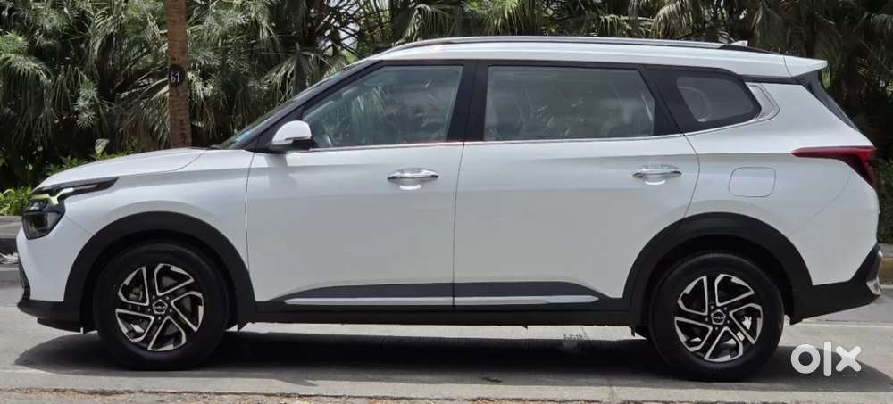 Kia Carens 1.5 Luxury Plus Turbo Dct 7 Str, 2024, Petrol