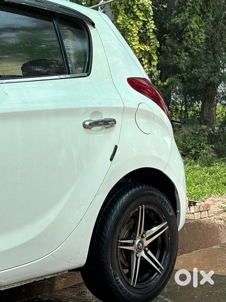 Hyundai I20 Diesel 2011 Well Maintained Engine Gear Ok A 2031 Tak Pass