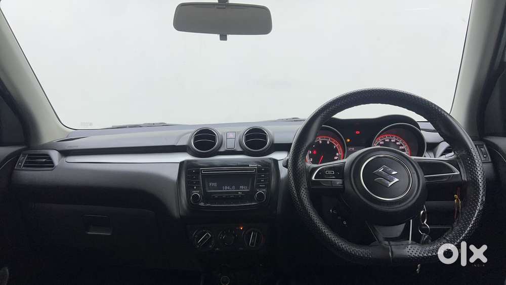 Maruti Suzuki Swift Vvt Vxi, 2021, Petrol