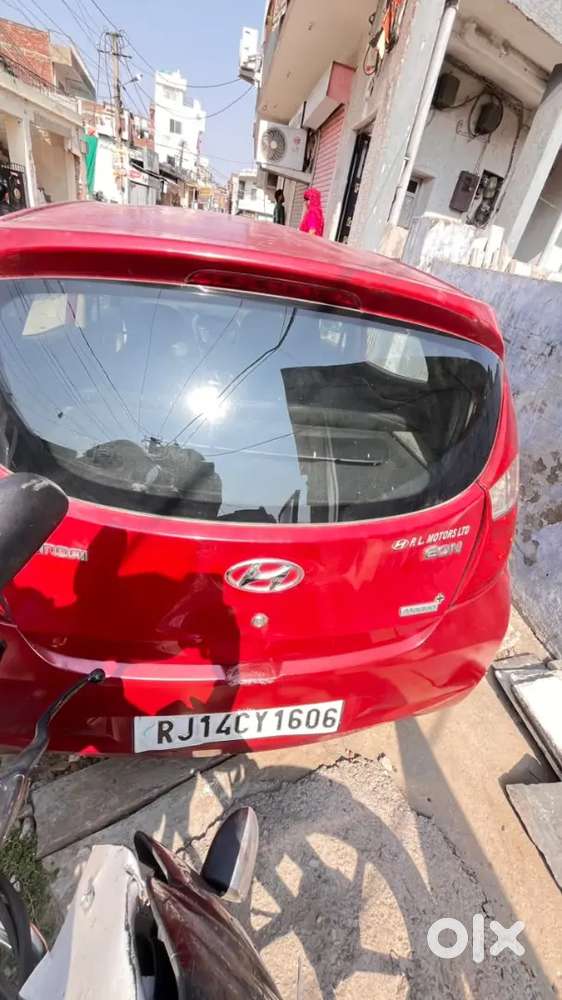 Hyundai Eon 2015 Petrol Well Maintained