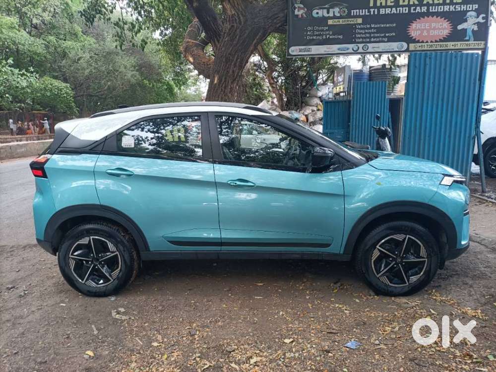 Tata Nexon Fearless Plus S Purple 1.2 Revotron Petrol 7dca Dt, 2025,..