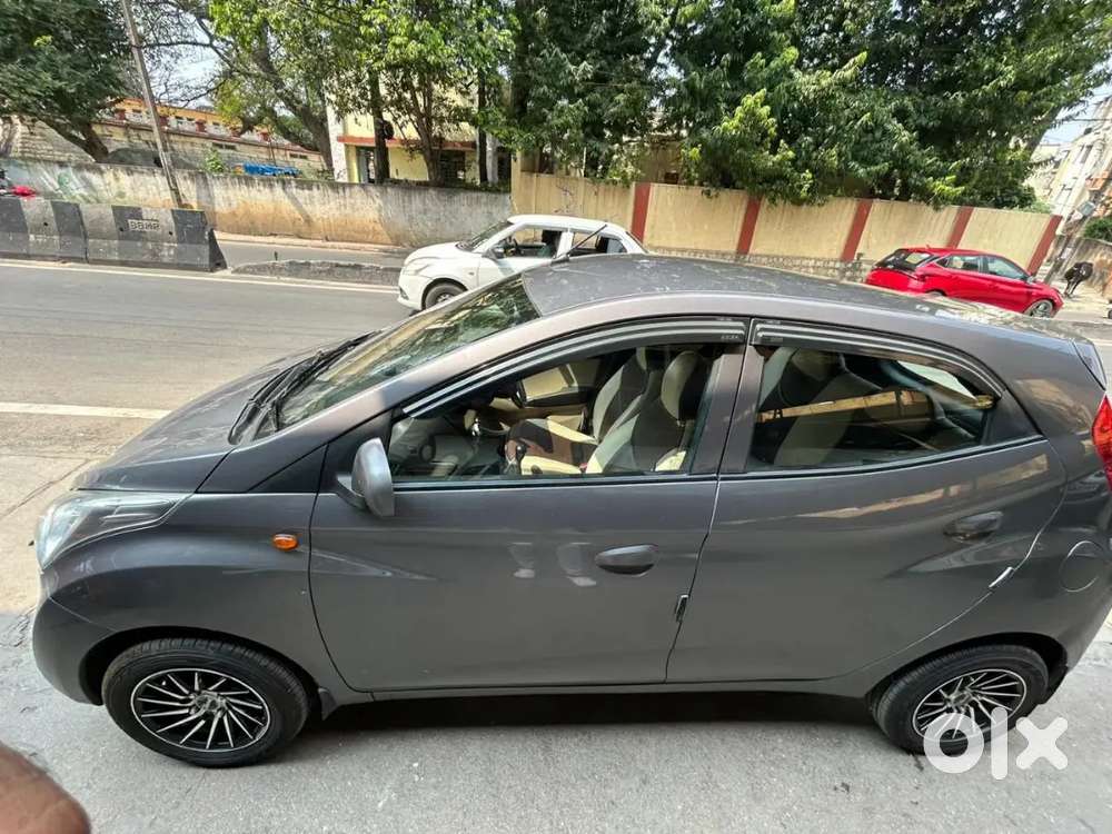 Hyundai Eon Era 2013 Petrol