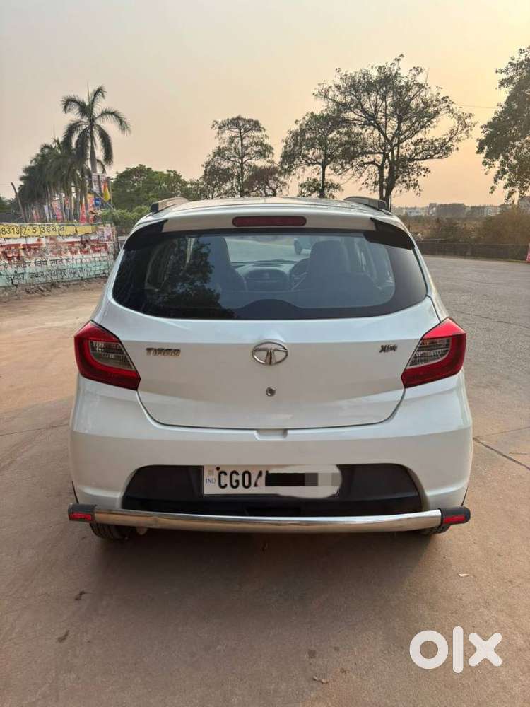 Tata Tiago 1.2 Revotron Xm, 2019, Petrol