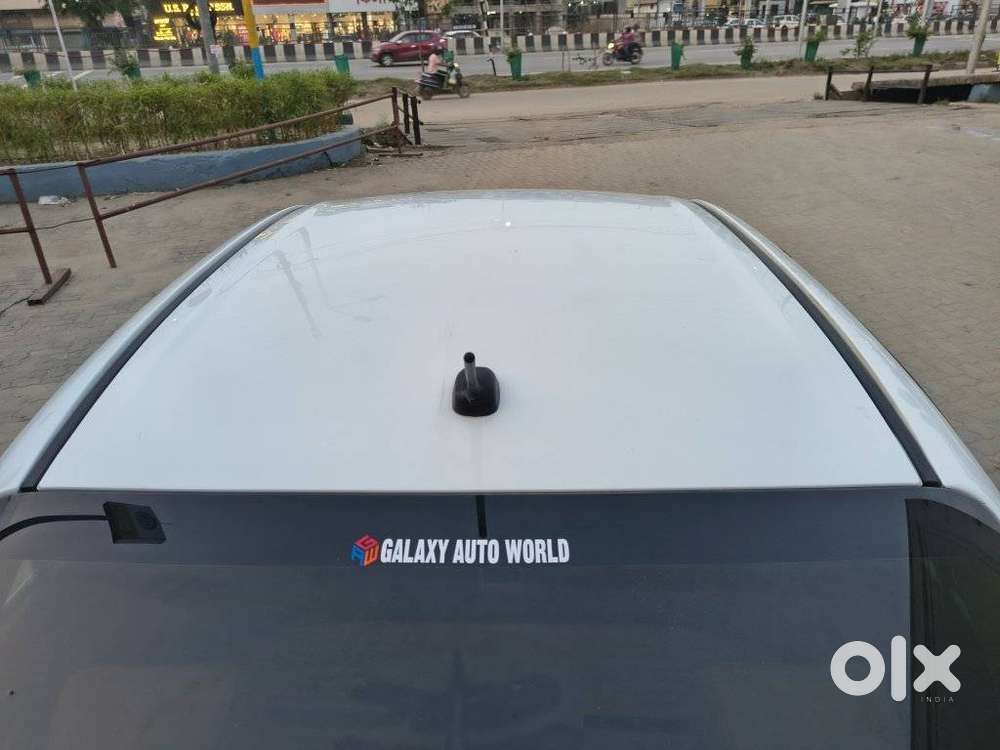 Maruti Suzuki Dzire 1.2 Vxi, 2023, Petrol