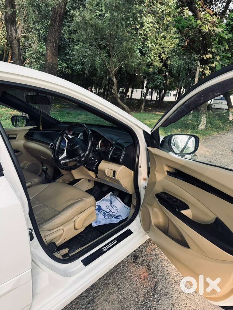 Honda City 2010 Petrol Well Maintained