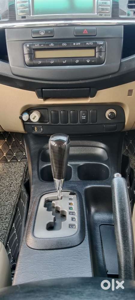 Toyota Fortuner 3.0 4x2 Automatic, 2015, Diesel
