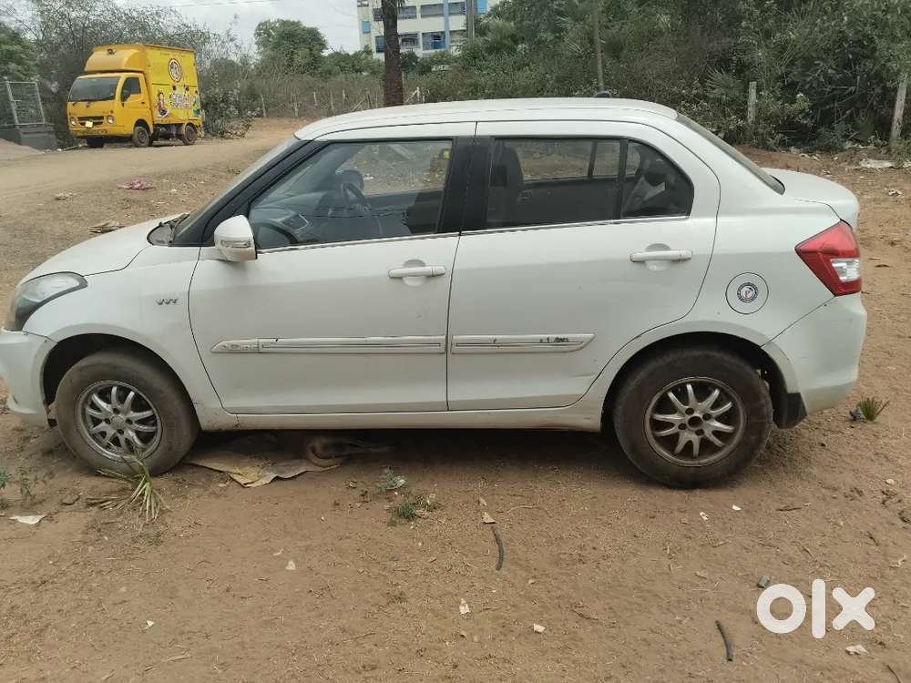 Maruti Suzuki Dzire 2015 Petrol Only 3laks