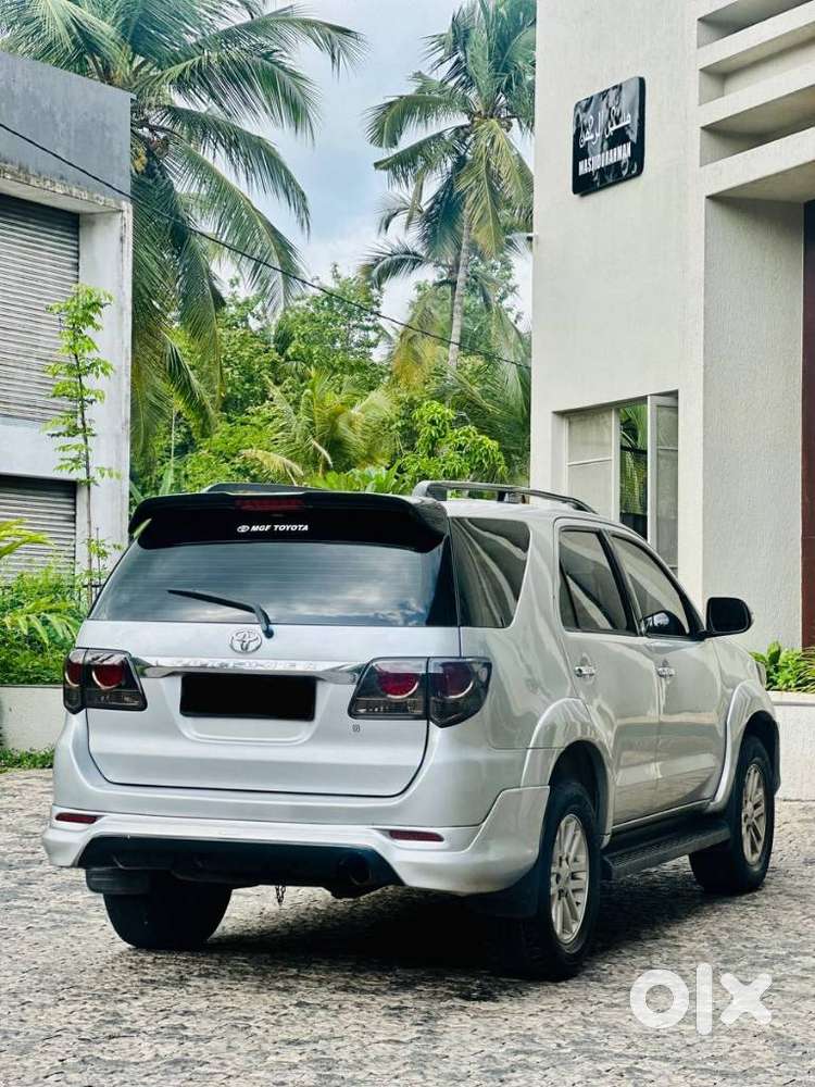 Toyota Fortuner 4x2 At 2.8 Diesel, 2012, Diesel