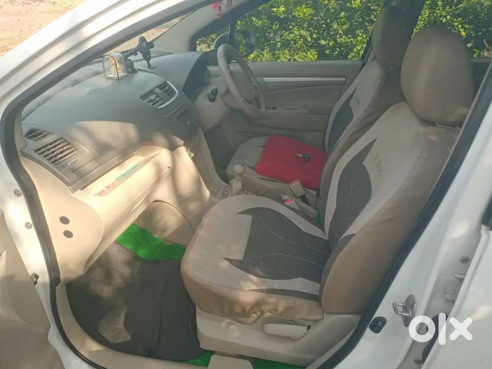 Maruti Suzuki Ertiga 2013