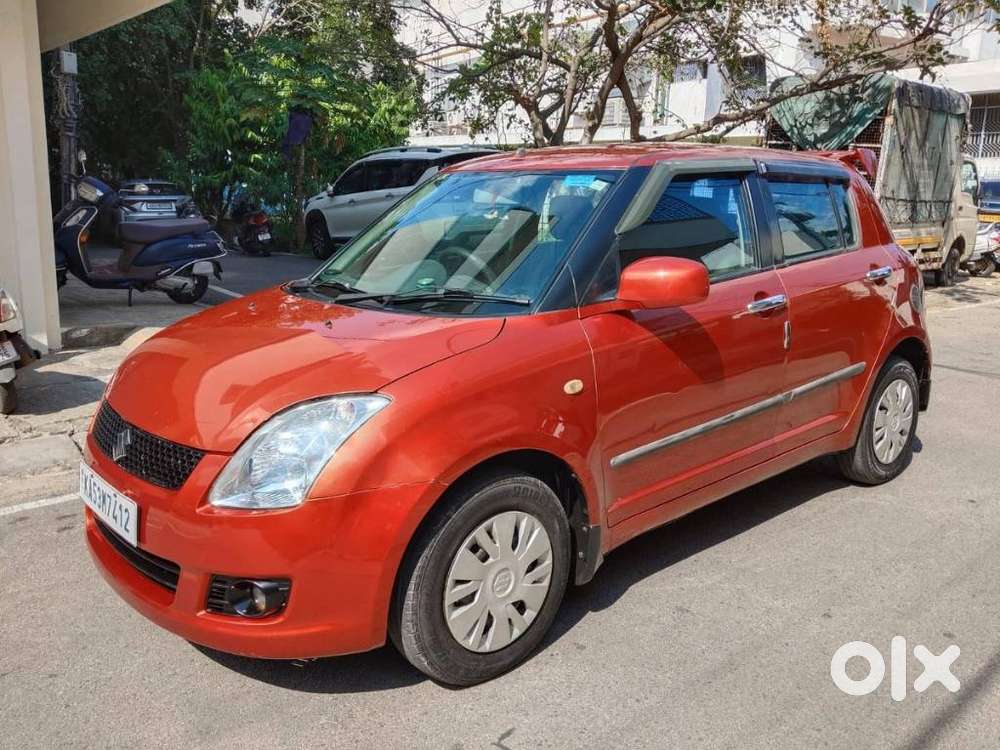 Maruti Suzuki Swift LXi BSIV, 2007, Petrol
