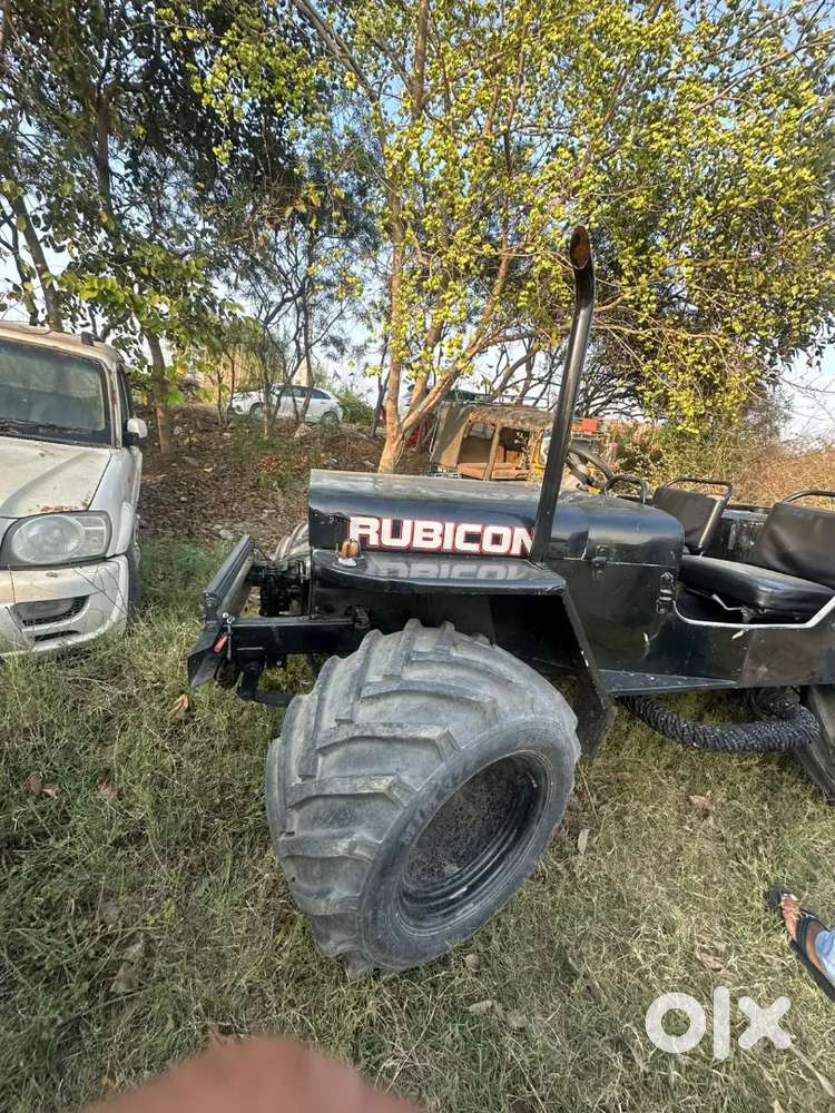 Mahindra Jeep