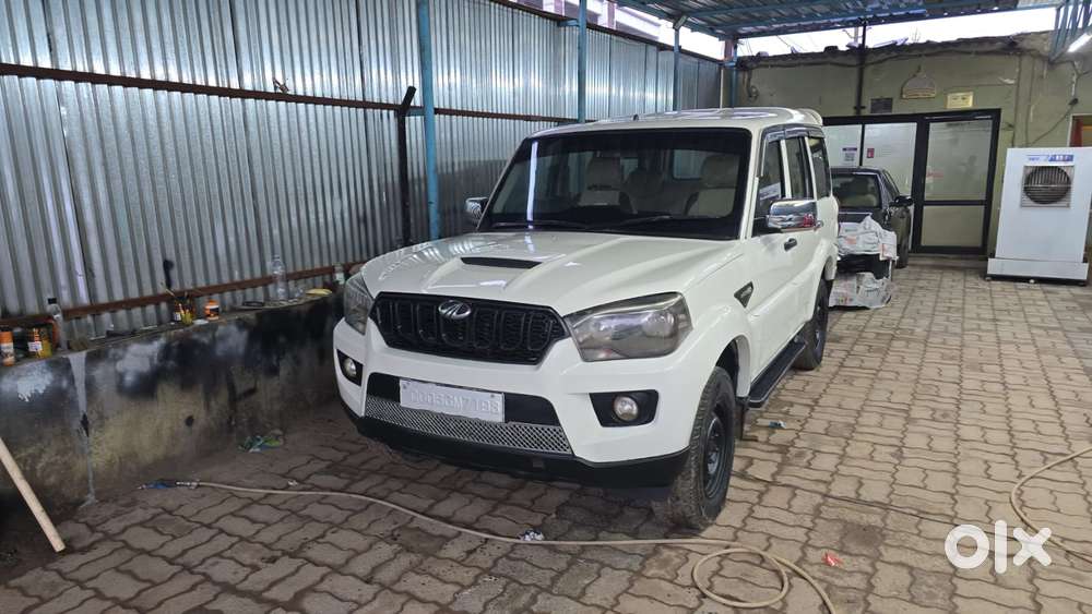Mahindra Scorpio S3, 2018, Diesel