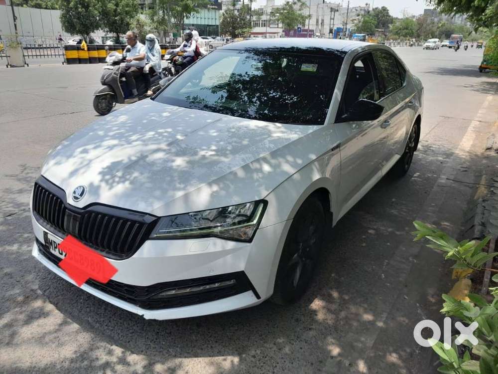 Skoda Superb 2.0 Sportline Tsi At, 2020, Petrol