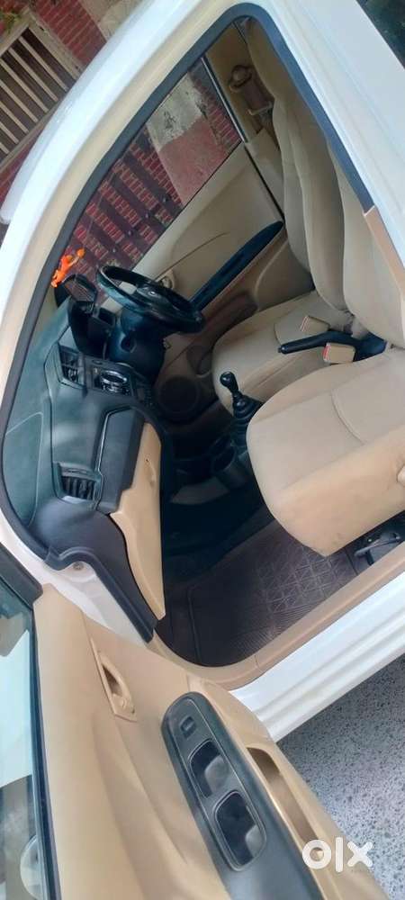 Honda Amaze Hybrid 2017