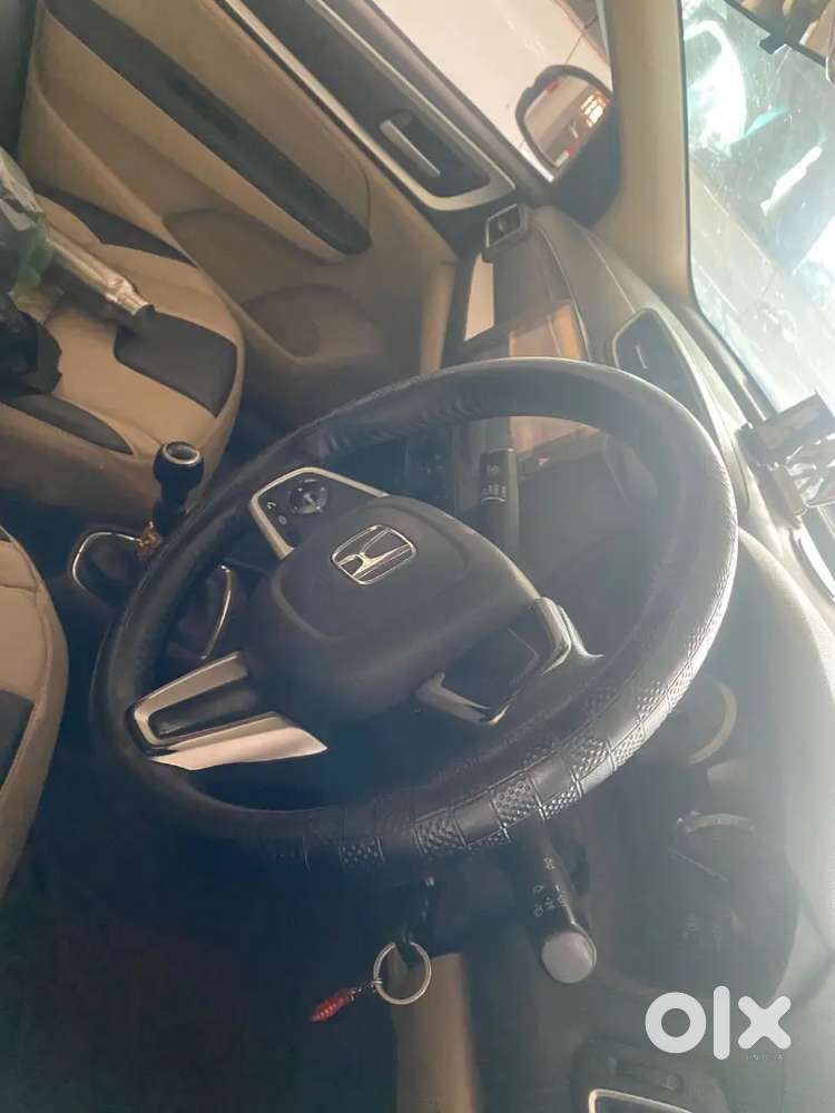 Honda Amaze 2025 Petrol 40000 Km Driven