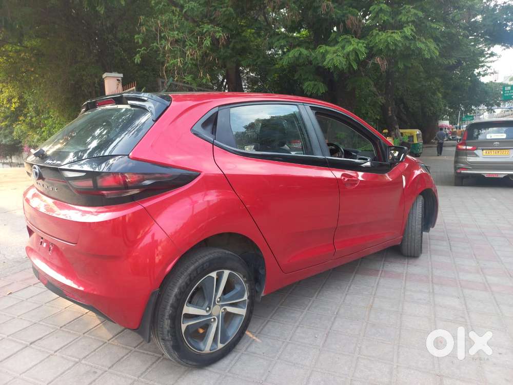 Tata Altroz Xz Plus (s), 2023, Petrol