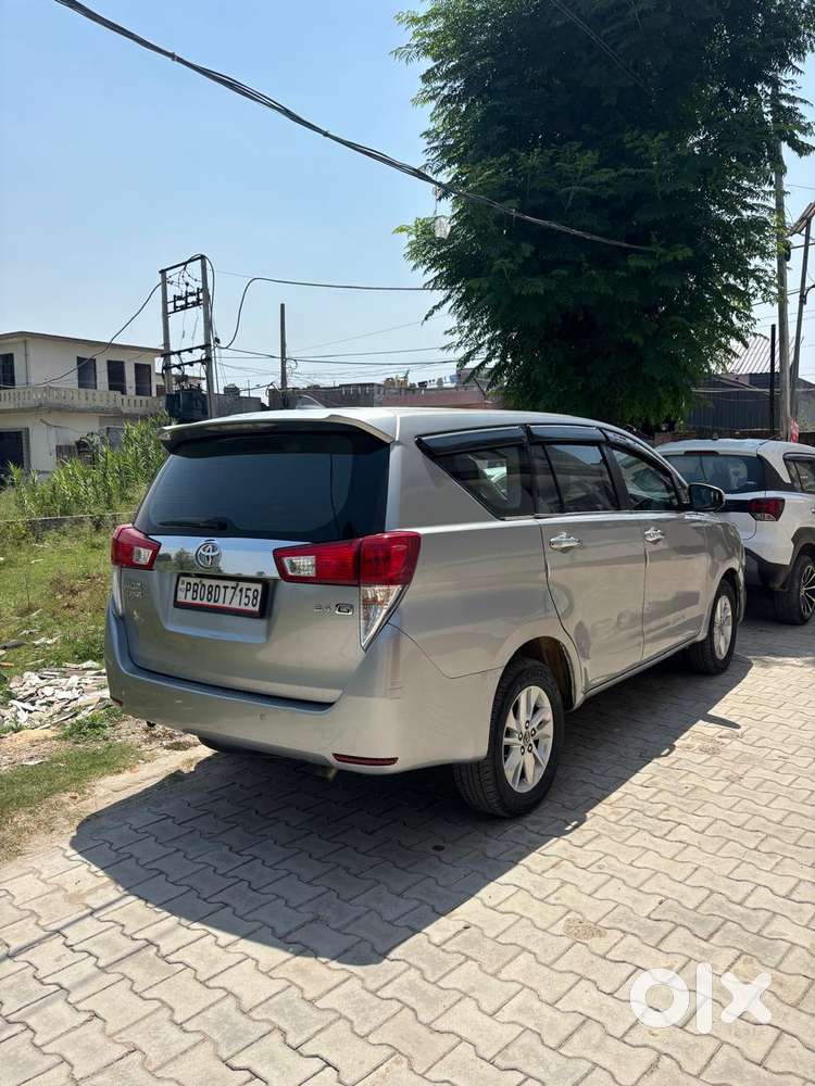 Toyota Innova Crysta 2.8z Automatic, 2019, Diesel