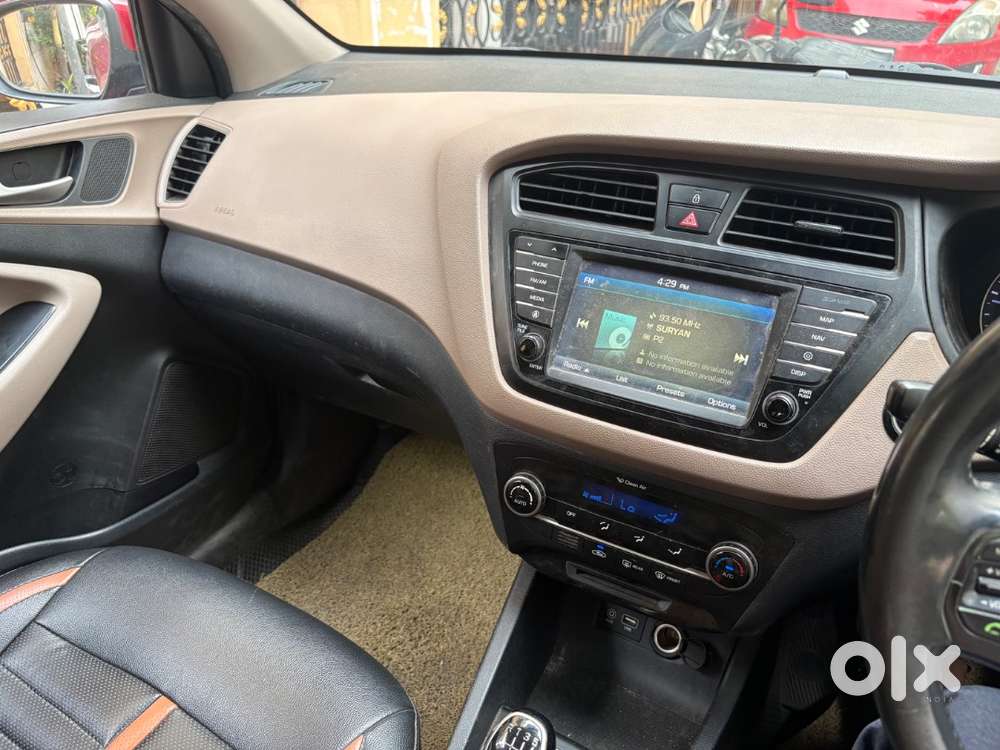 Hyundai Elite I20 2015 Diesel 71200 Km Driven