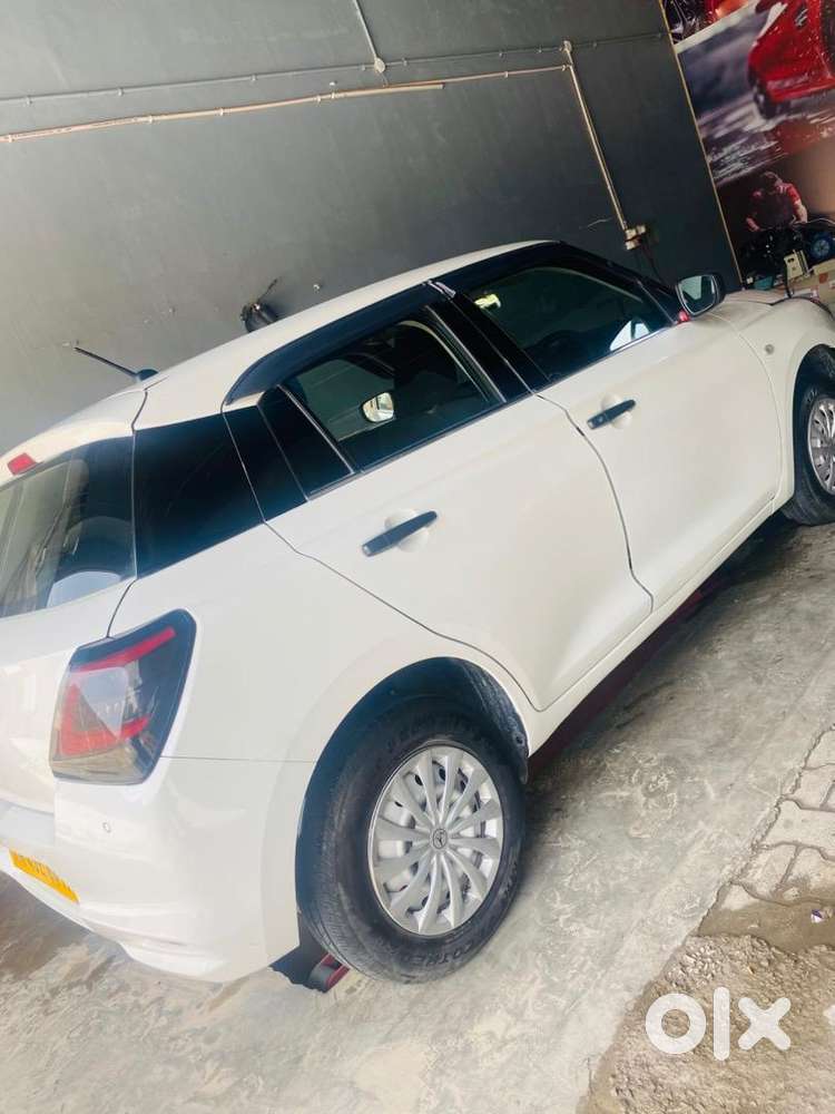 Maruti Suzuki Petrol Swift Camerical Car Brnd New Candition Like New