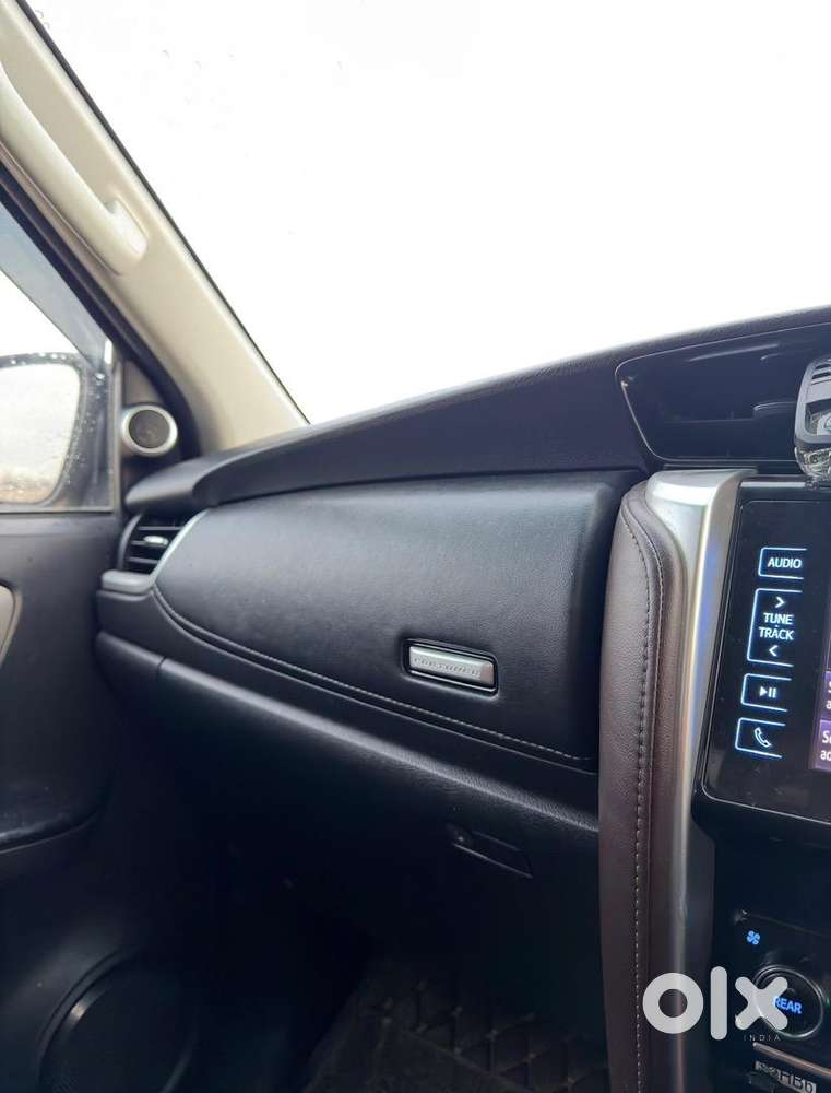 Toyota Fortuner 75000 Km Driven